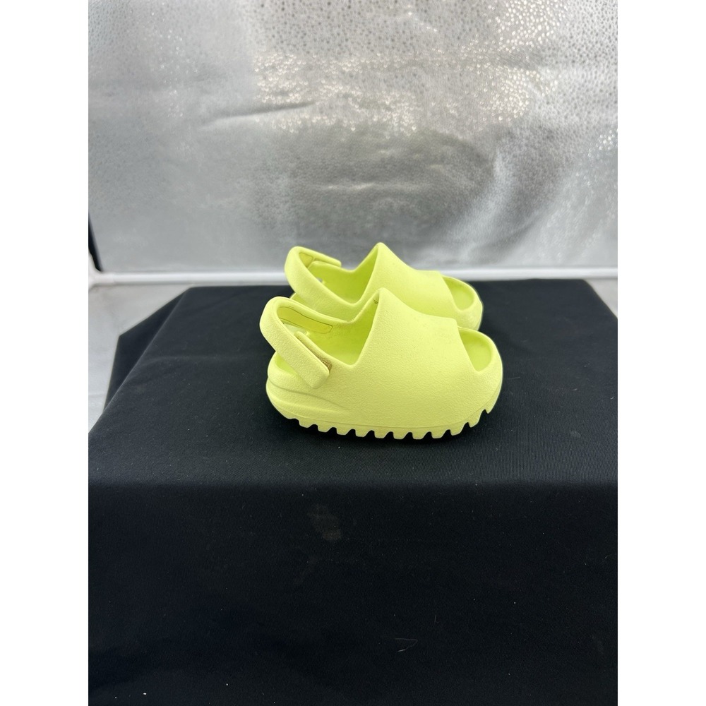 Size 4k - Adidas Yeezy Slide Infant Kids Green Glow